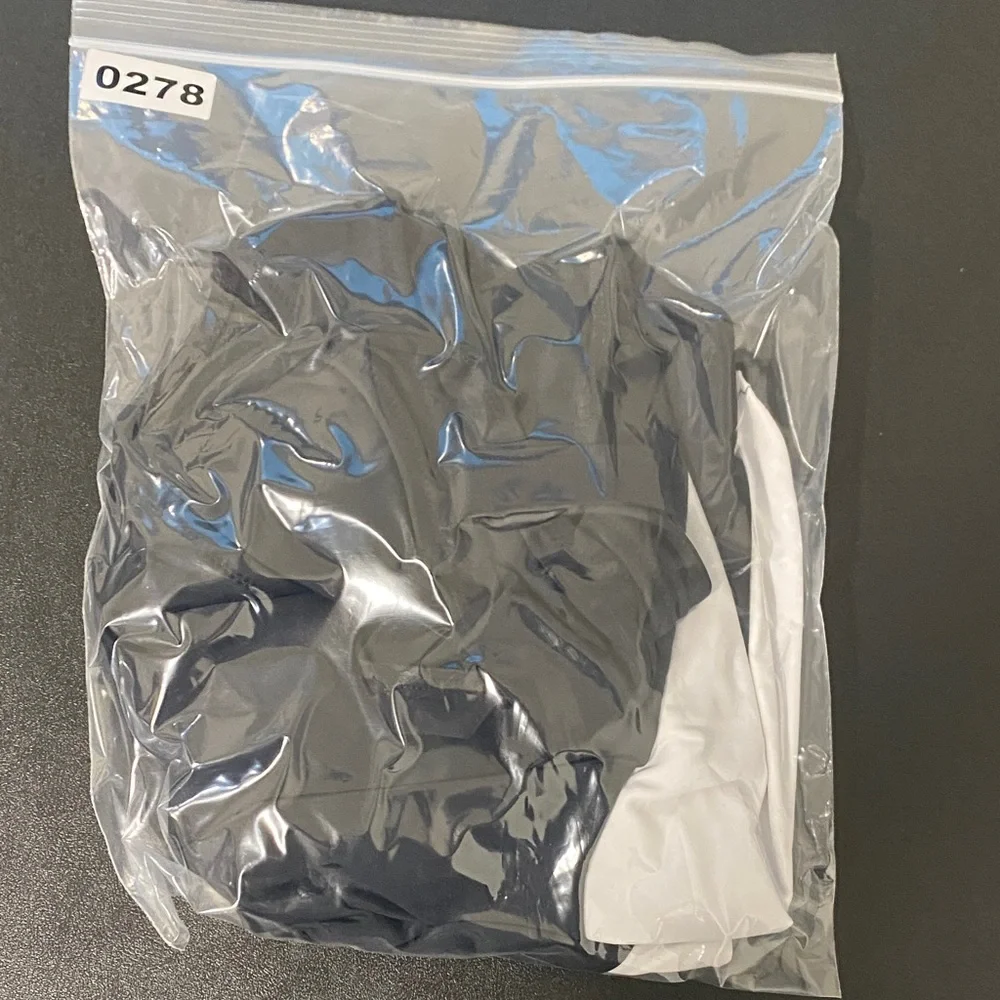 Women’s Black and White One-Piece Swimsuit Swimwear Bathing Suit Athletic - Picture 4 of 4